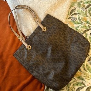 Michael Kors tote bag
